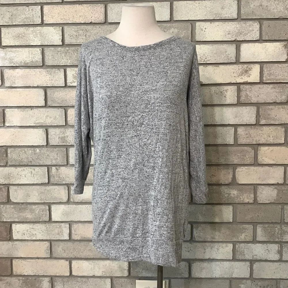3for$20 light sweater medium